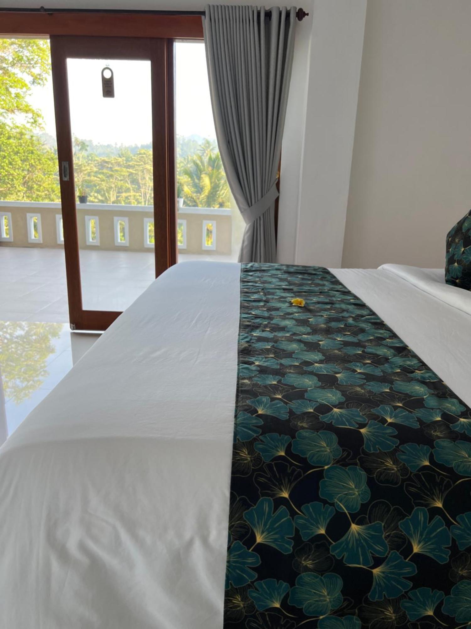 Bisbis House Iseh Village Selat Bagian luar foto
